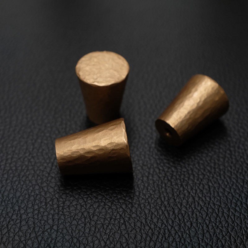 Furniture Grade Hardware - Puur koperen greep met één gat,